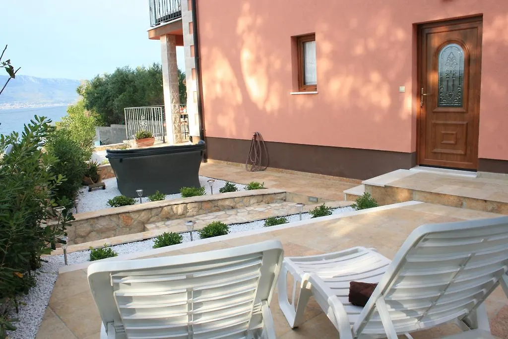 Apartments Villa San Antonio Slatine 0*,  Chorvatsko